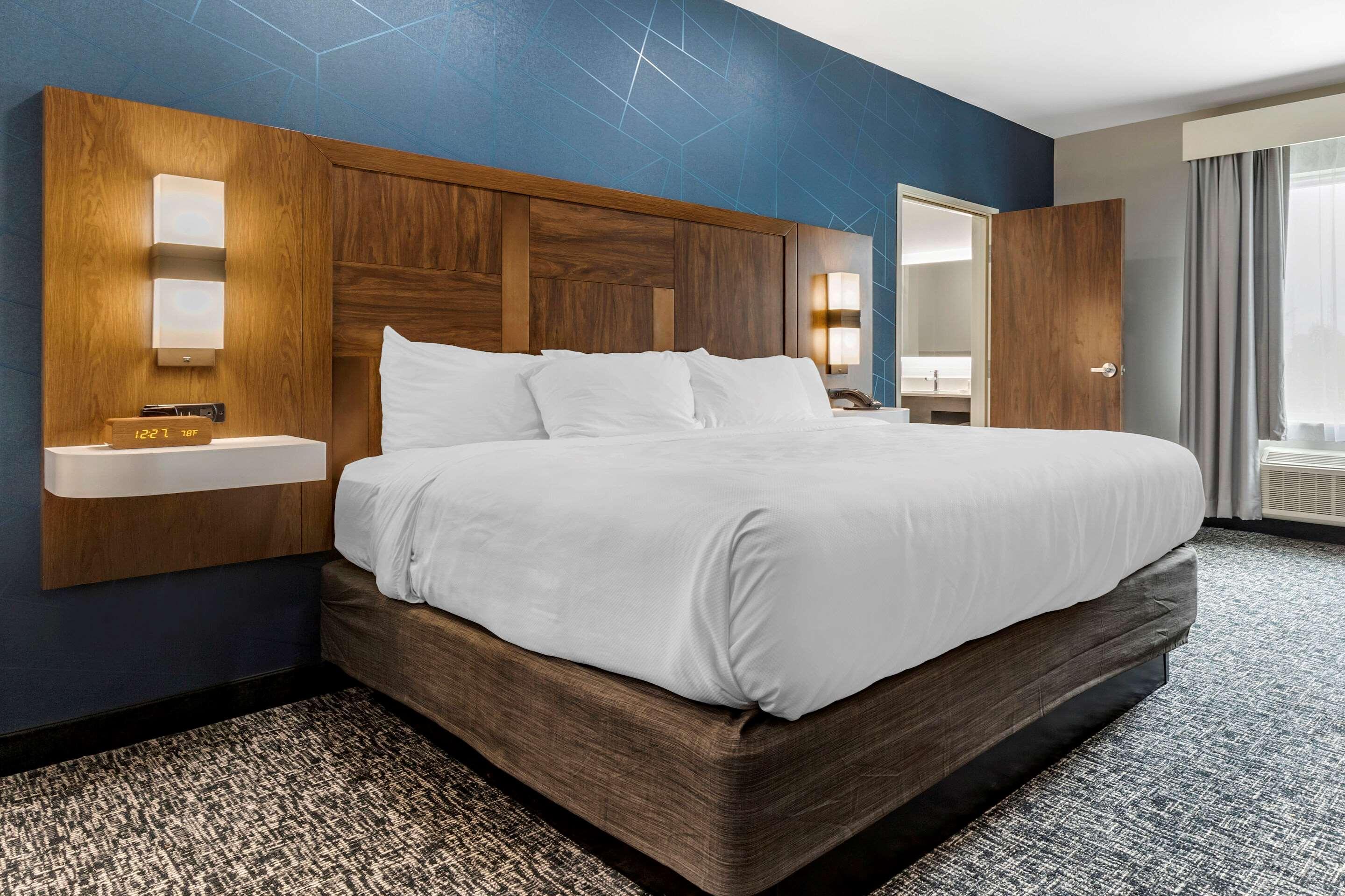 Comfort Suites Greenville Airport Buitenkant foto